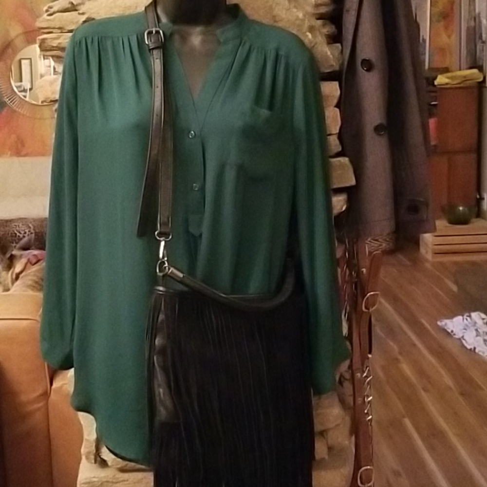 Mode Luxe Faux Leather Fringe Beauty!